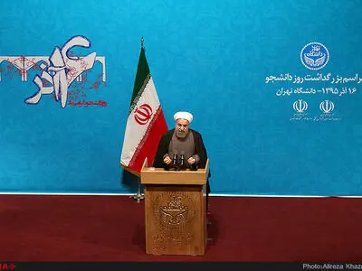 الفریق النووی لم یقدم علی أیة خطوة الا بالتشاور مع قائد الثورة 