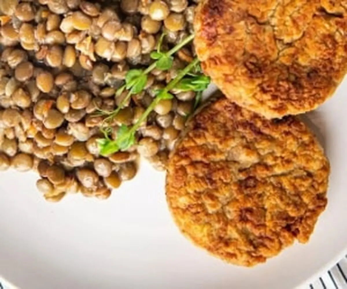 طرز تهیه کتلت عدس برای بچه ها