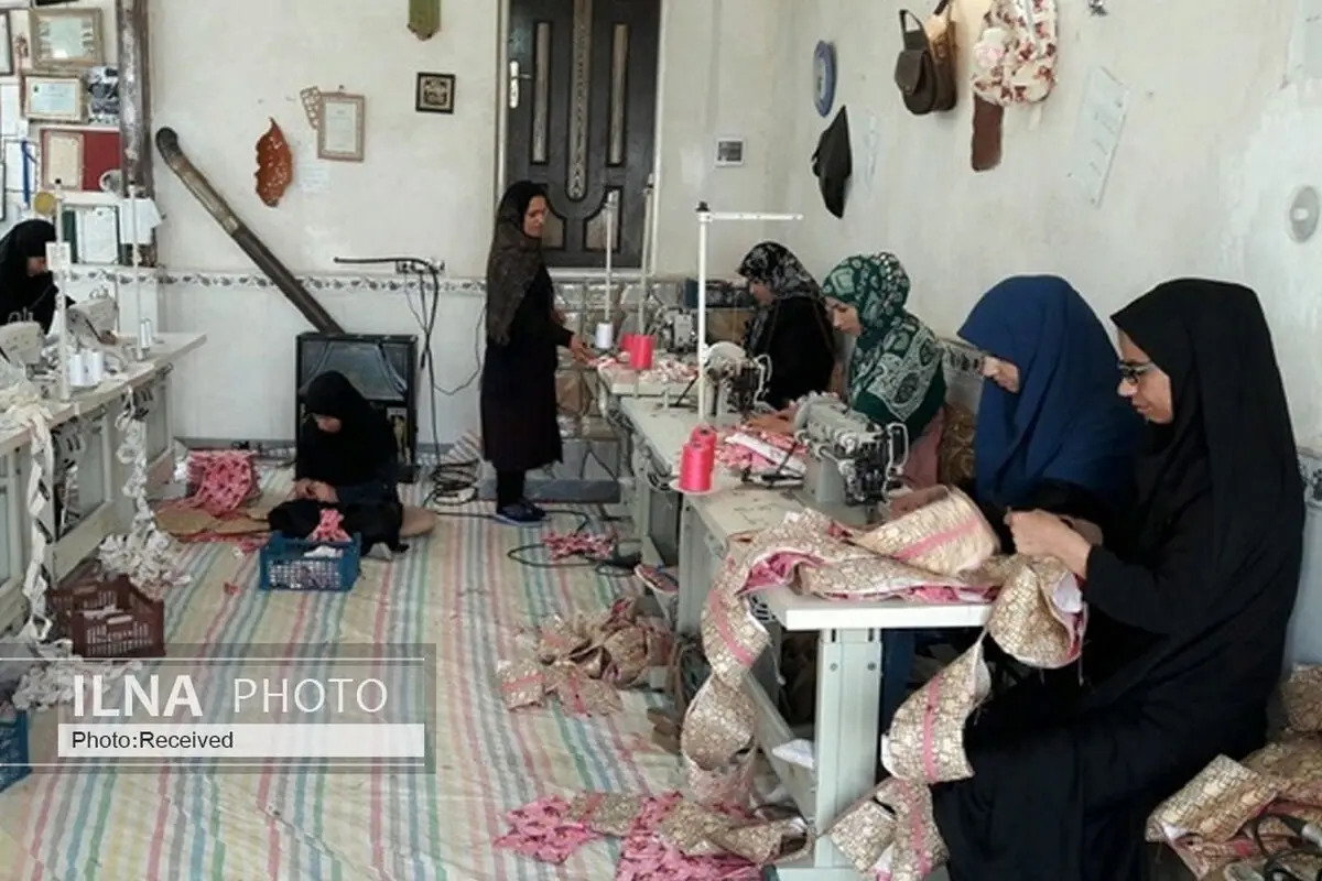 آیا «یارانه دستمزد» می‌تواند بیکاری را کاهش دهد؟/ یک کارفرمای زاهدانی: مشکل دستمزدِ کارگر نیست، دولت بدهی‌ها را ببخشد!