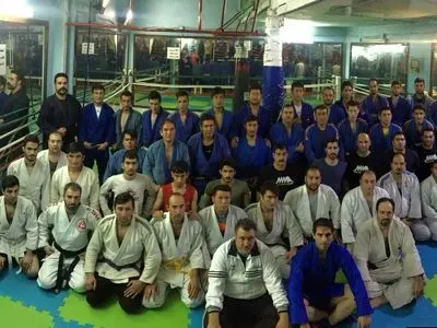 اسکویی: برنامه‌های داخلی و برون مرزی را تشریح کردیم 