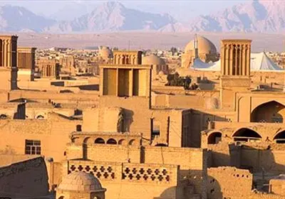 حمله رژیم صهیونسیتی به استان یزد در 2 مرحله / فعالیت غیرحضوری مدارس و دانشگاه‌های استان تا اطلاع ثانوی