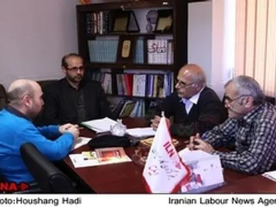چرا کارگران هر سال به نرخ مزد اعتراض می‌کنند