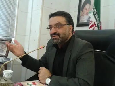 مومنیان: جایگزینی بیش از ۵۰ هزار چراغ‌ روشنایی معابر با چراغ‌های LED در کاشان