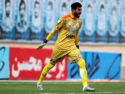 واکنش گلر سایپا به اتهامات فراز کمالوند