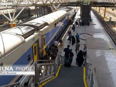 فاصله‌گذاری اجتماعی را بدون افزایش قیمت بلیت قطار رعایت می‌کنیم