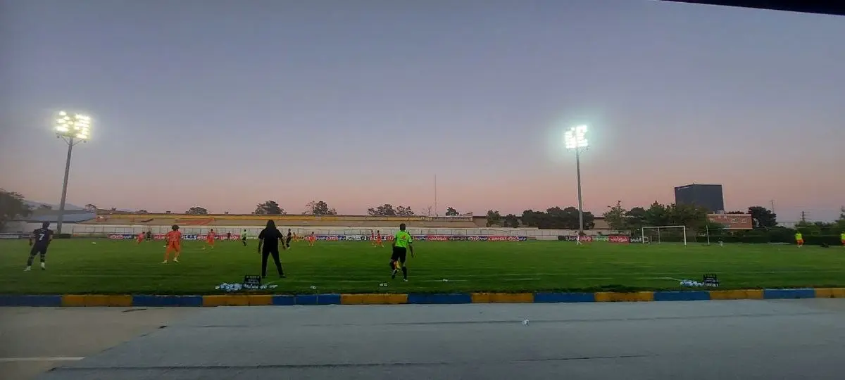 هوادار 1 - 1 مس کرمان ؛ شاگردان حسین خانی از شکست فرار کردند