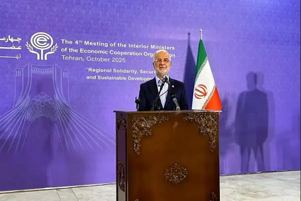 وزير الداخلية الإيراني: الأمن الإقليمي يتطلب تأسيس "شرطة إيكو" وتعاونا جماعيا لمكافحة الإرهاب والجريمة المنظمة