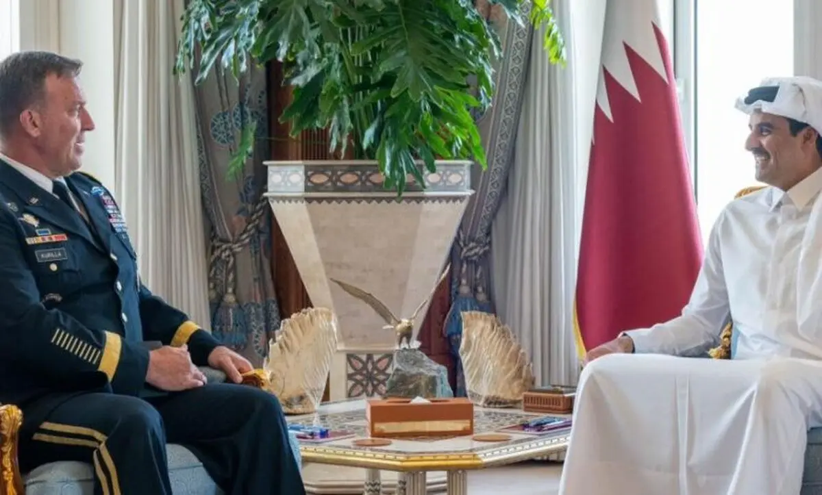 دیدار  امیر قطر و فرمانده سنتکام