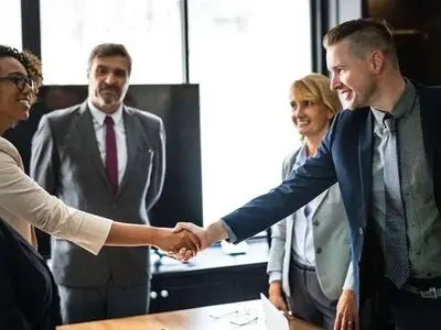 چگونه برای کسب و کار خود فریلنسر پیدا کنیم؟