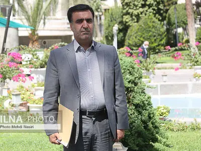 منتظریم عراقی‌ها روشی را برای کاهش منشاء ریزگردها مشخص کنند/ «پیروز» دایه ایرانی دارد