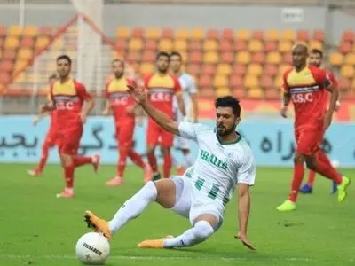 ویدئو: گل نخست آلومینیوم  به پرسپولیس توسط شاهین توکلی