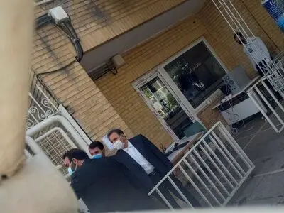 حضور آخوندی در وزارت کشور برای نام‌نویسی در انتخابات ریاست‌جمهوری