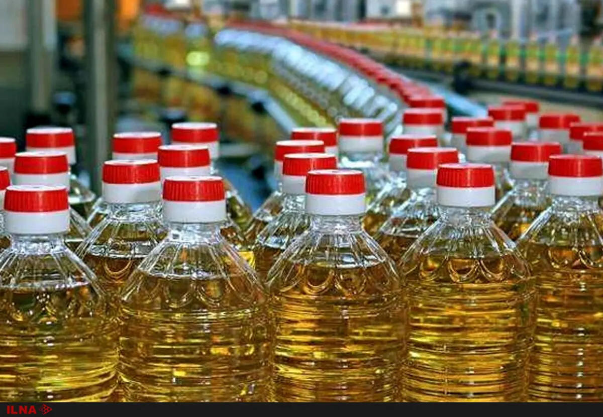 دو کشتی بار روغن در راه ایران است/ مشکل کمبود روغن تا قبل از ماه محرم حل می‌شود