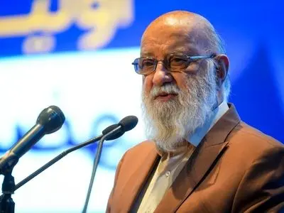 نظر دولت درباره شرایط تحصیلی شهرداران هنوز به تصویب نرسیده است

