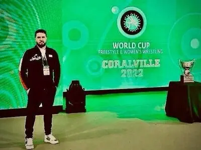 قهرمان‌ها را دریابیم تا به بیراهه نروند