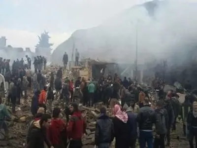 انفجار انتحاری در محل نشست سران تروریست‌ها