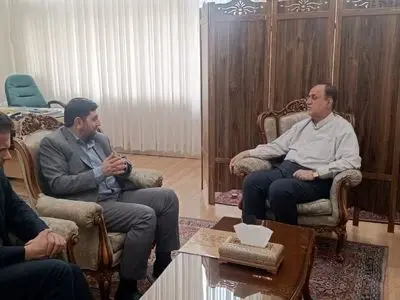 دیدار مدیرعامل موزه ملی انقلاب اسلامی و دفاع مقدس با نایب رئیس مجلس شورای اسلامی