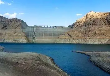 استان مرکزی در حال گذراندن پنجمین سال متوالی خشکسالی است / سال 1404 سال ابرچالش در حوزه کمبود آب است