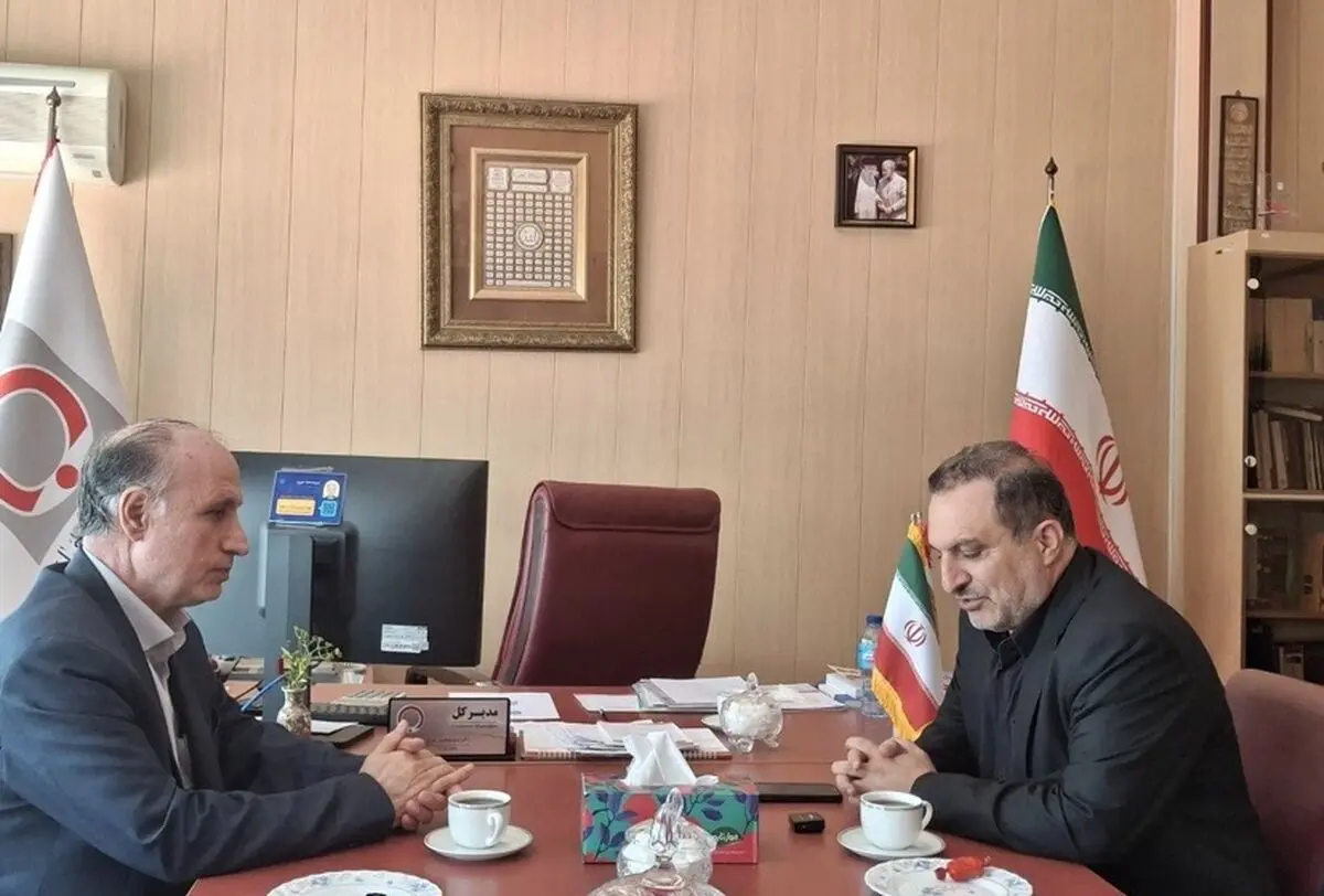 بازدید رئیس دانشگاه  علوم پزشکی البرز از اداره کل انتقال خون استان