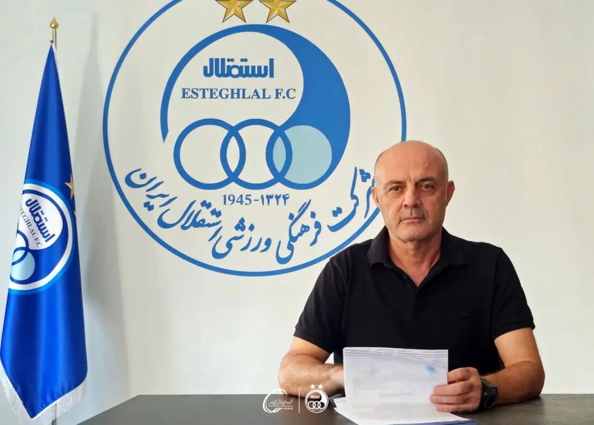قرارداد مربی استقلال تمدید شد