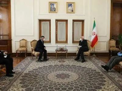 سفیر عراق با ظریف خداحافظی کرد