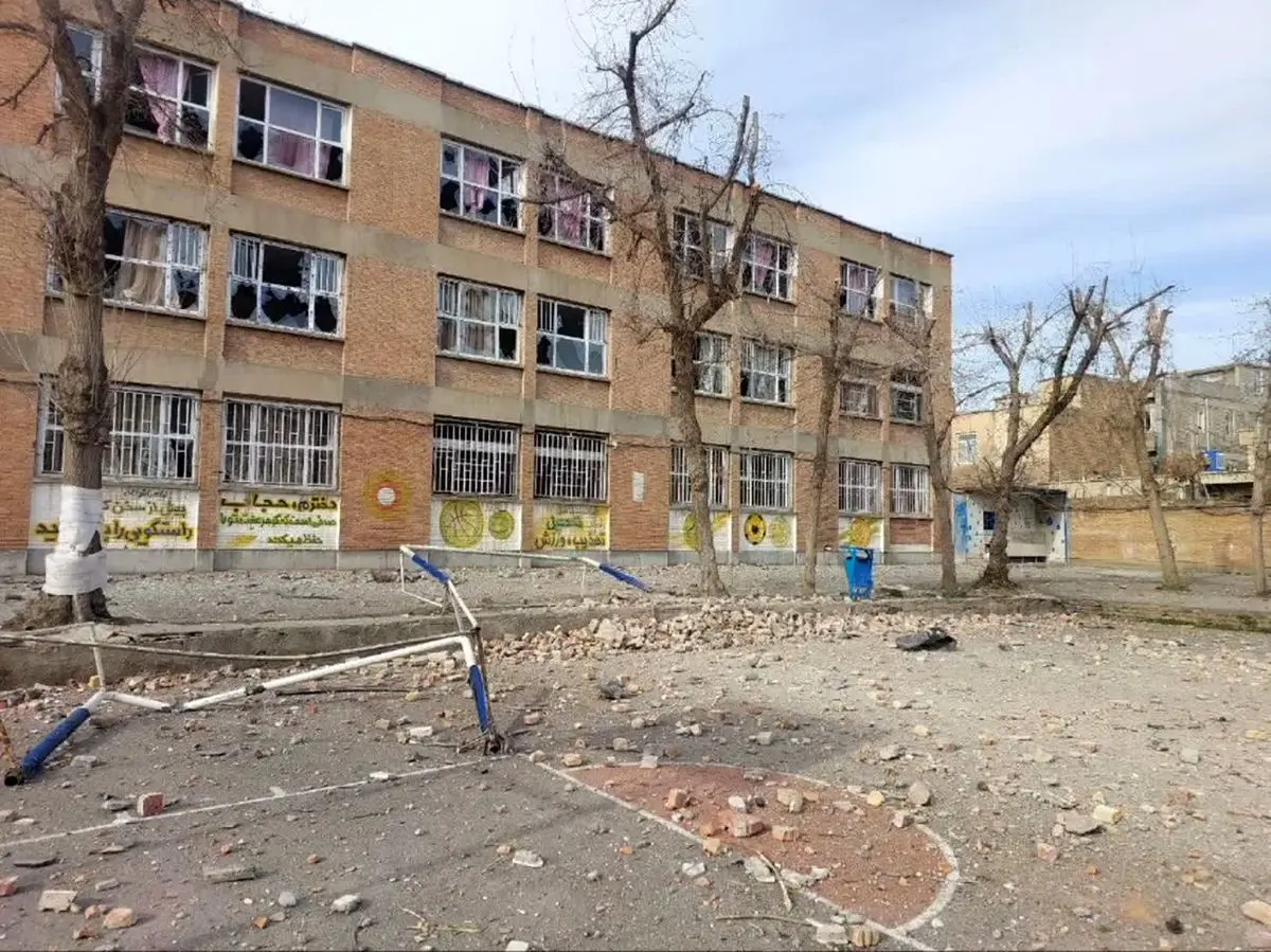 صدور اولین حکم جایگزین حبس در ارائه خدمات عمومی به ۲ مدرسه آسیب دیده از جنگ در ارومیه 