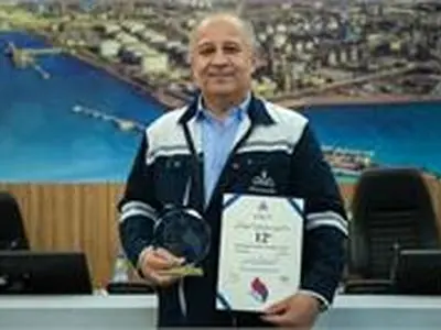 تندیس بلورین دوازدهمین جایزه تعالی به فن‌آوران رسید