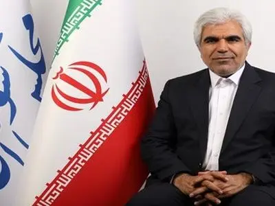 مسئولان به‌دور از نفاق و با انسجام به‌فکر رفاه و معیشت مردم باشند