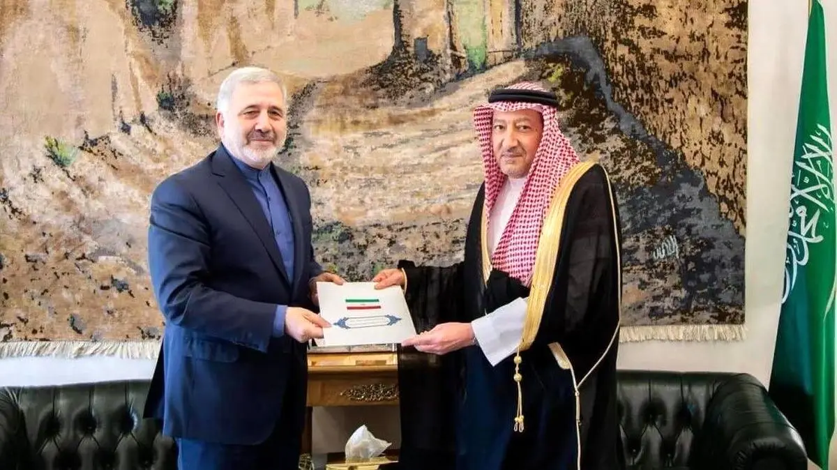 پیام عراقچی به وزیر امور خارجه عربستان سعودی با محوریت روابط دوجانبه