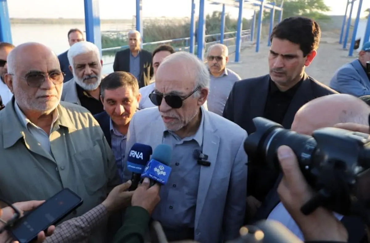 بازدید نماینده ویژه رئیس‌جمهور از طرح‌های راهبردی اروند