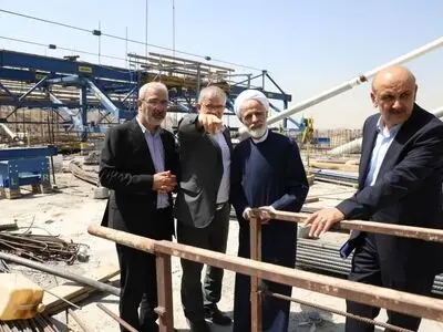 تحریم‌ها ملت ایران را متوقف نکرد، بلکه به حرکت درآورد