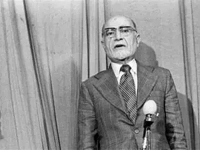 بازرگان معتقد بود دین حاوی نوعی نقشه راه است