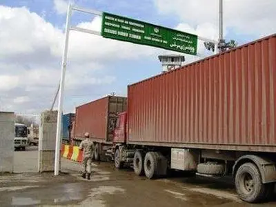 کشف محموله پلی‌ اتیلن و کود شیمیایی قاچاق در گمرک سرخس
