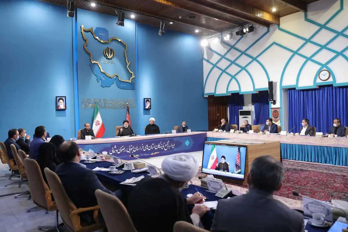 نمایندگان اصلاحات اقتصادی را که با همکاری دولت و مجلس دنبال می‌شود، تبیین کنند 