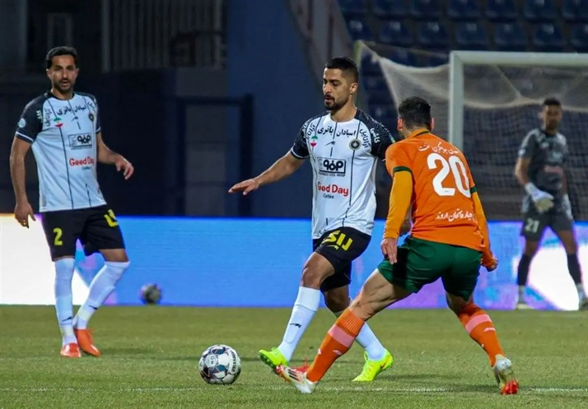 سپاهان هم برد/ طلایی پوشان در رده سوم جدول