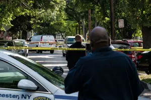 ۷ کشته و زخمی طی تیراندازی در شمال ایالت نیویورک