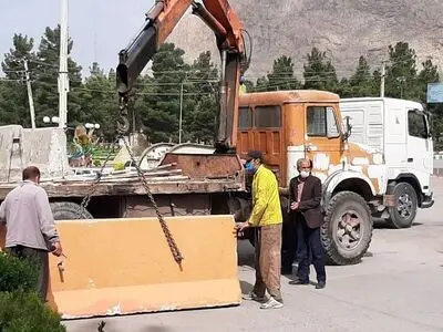 ورودی های شهر تفت از سمت ییلاقات مسدود است