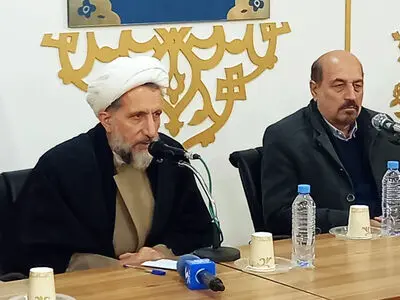 انتقاد هیچ منافاتی با وفاق ندارد / مدیران بومی را دریابید