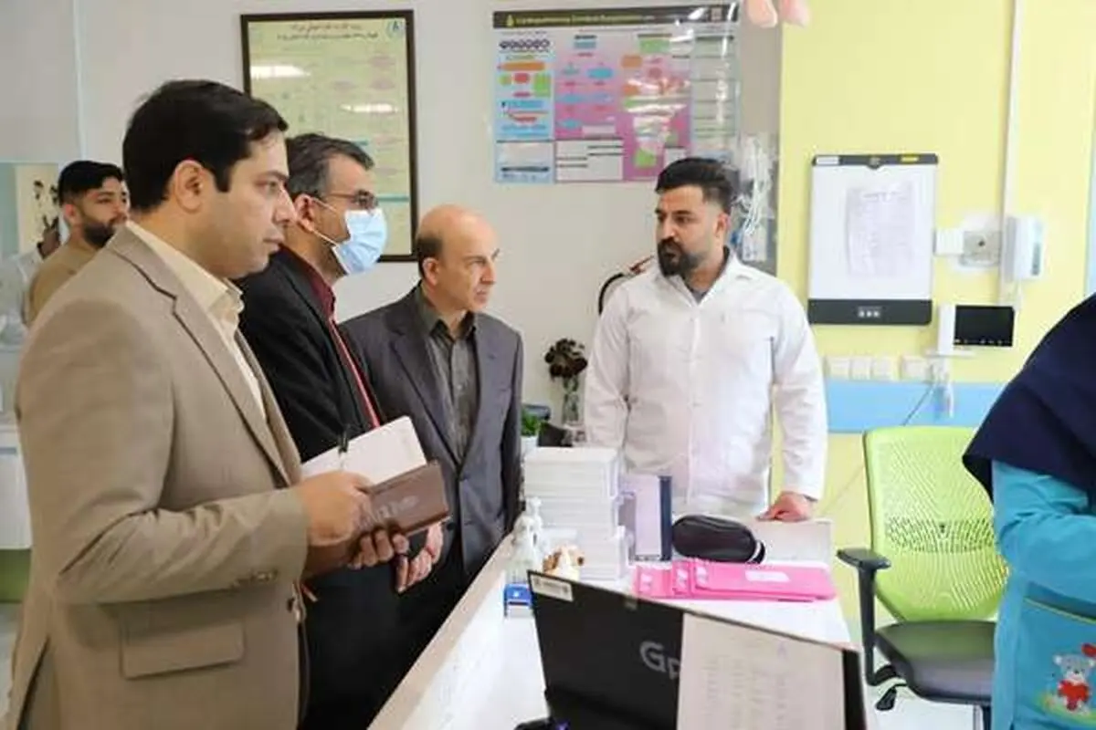 بازرس کل بهداشت و درمان سازمان بازرسی از بیمارستان کودکان حکیم بازدید کرد 