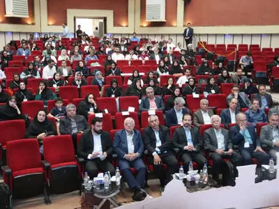 تاکنون برای تولید فرآورده‌های طبیعی و دارو‌های گیاهی حدود ۵ هزار مجوز صادر شده است