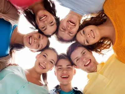 تهران 21 چت بهترین راه آشنایی و دوست‌یابی!