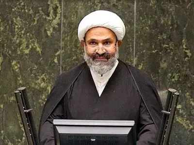 لایحه بودجه ۱۴۰۴ استقراضی بوده و ایرادات اساسی دارد