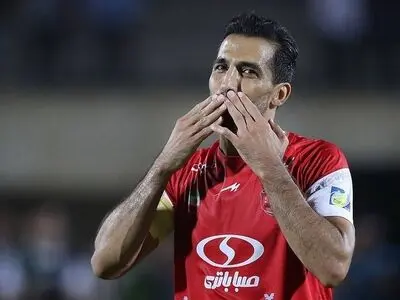 گل اول پرسپولیس به گل گهر توسط امیری