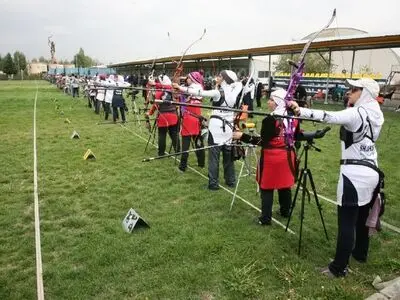 مسابقات حساس لیگ تیراندازی با کمان قبل از هفته پایانی