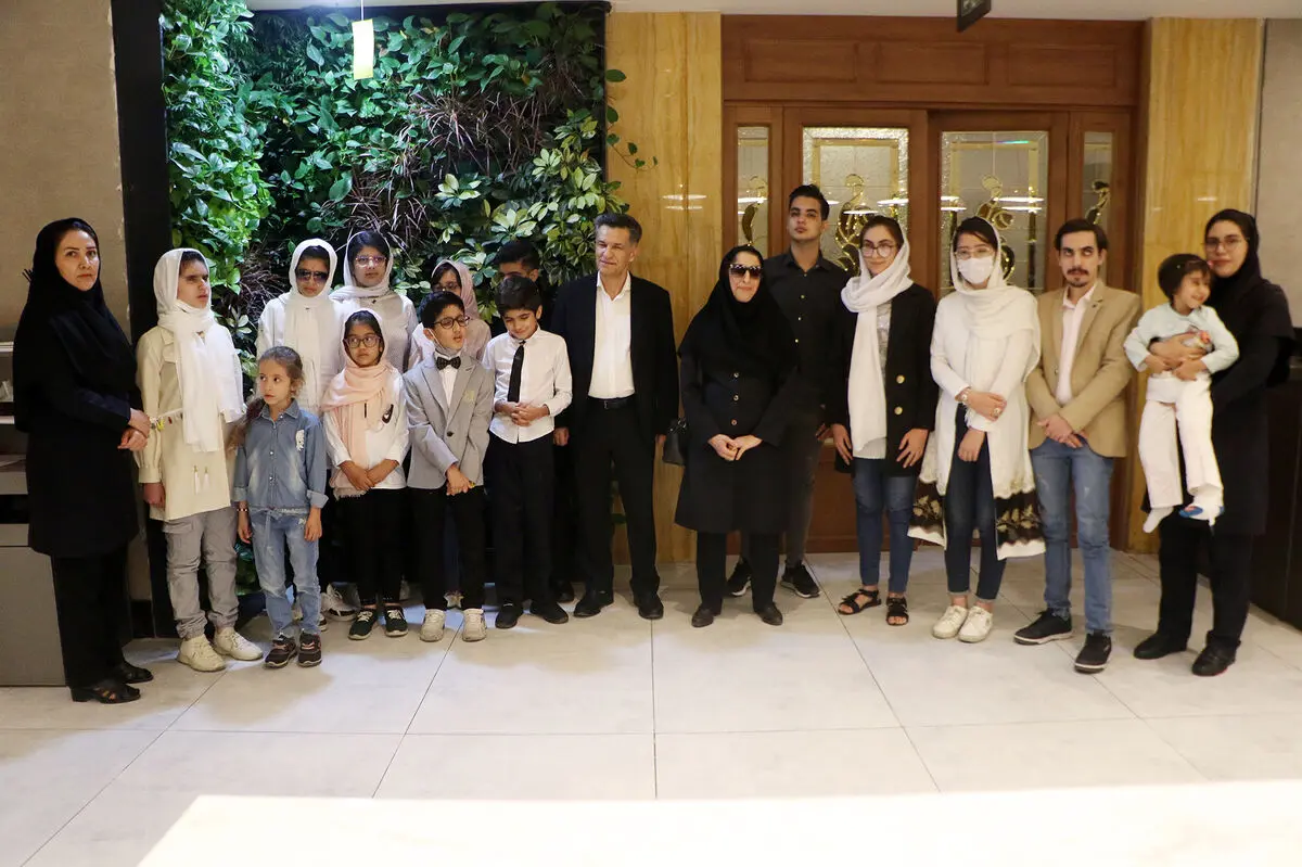 طنین آوای روشندلان در هتل چمران شیراز