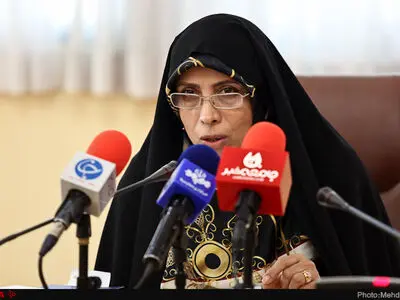 موانع قانونی سرمایه گذاری خارجی را سخت کرده است/ قوانین اقتصادی ما بسیار قدیمی است