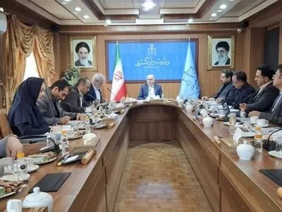 نشست بررسی چالش‌ها و موانع تحقق حقوق شهروندی برگزار شد