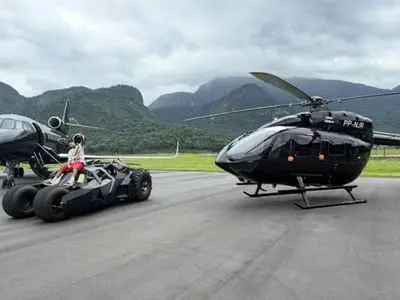 از بت‌موبیل تا هلیکوپتر: نیمار کلکسیون خاص را رونمایی کرد