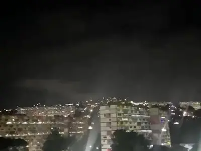 رسانه‌ها از قطع برق در بخش‌هایی از پایتخت ونزوئلا خبر دادند + فیلم