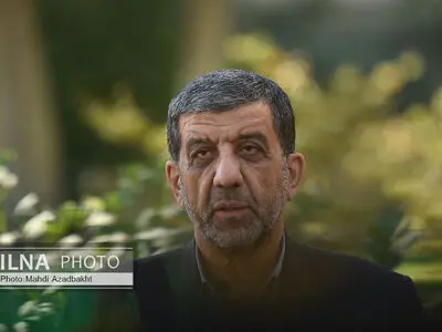 سیستم اطلاع‌رسانی قطره‌چکانی و مصلحت‌اندیشانه، بلای جان کشور شده است